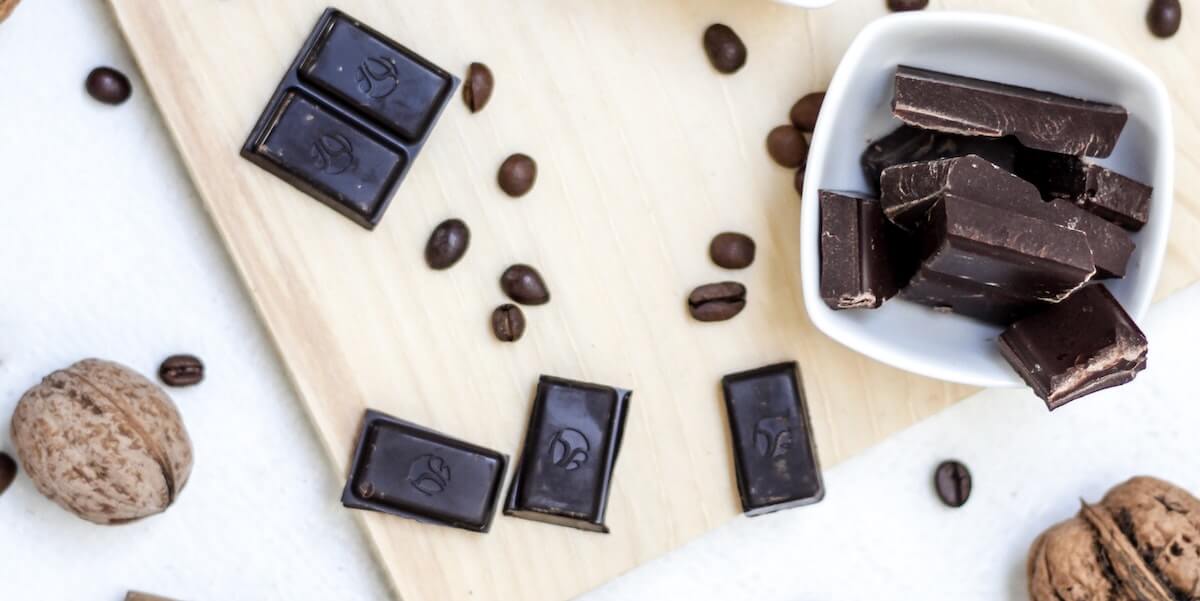 switch to dark chocolate to stop craving for sugar