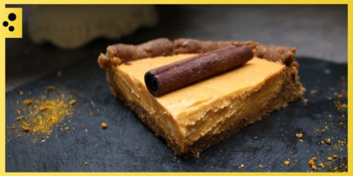 Featured post image for recipe on thanksgiving keto pumpkin pie with homemade pumpkin puree